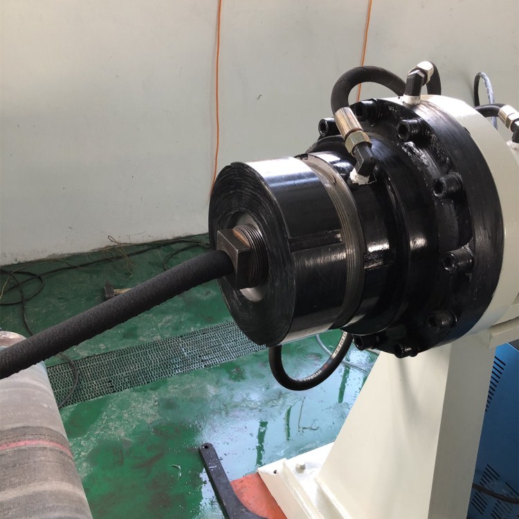 橡膠擠出機109.jpg